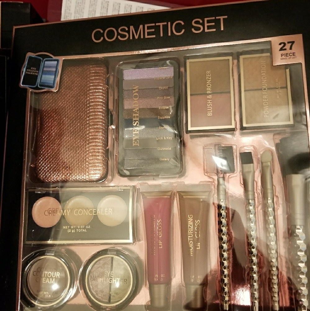 Cosmetic  set